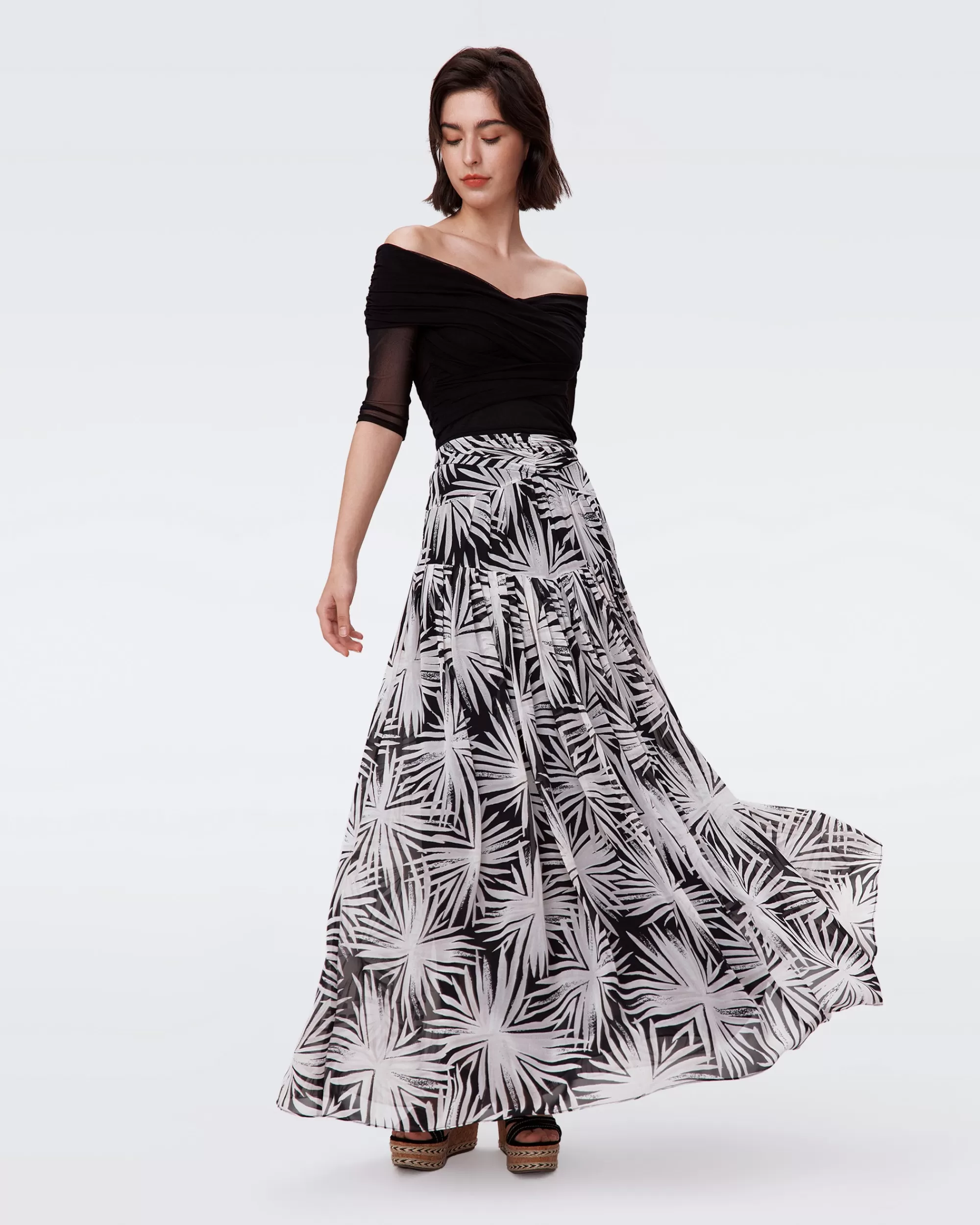 Cheap Amira Skirt Skirts